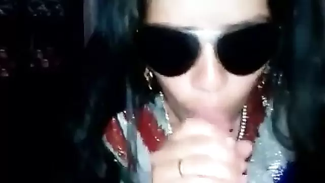 Cock sucking Uzbek slut with glasses