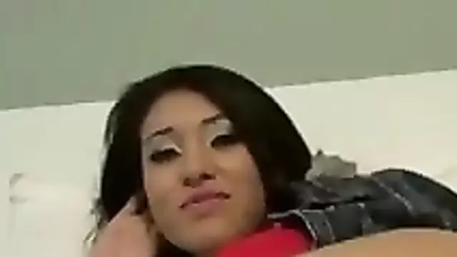 Uzbek cutie wants to fuck